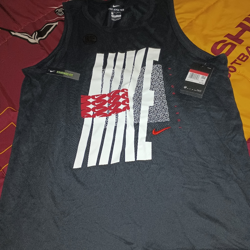 Nike tank top